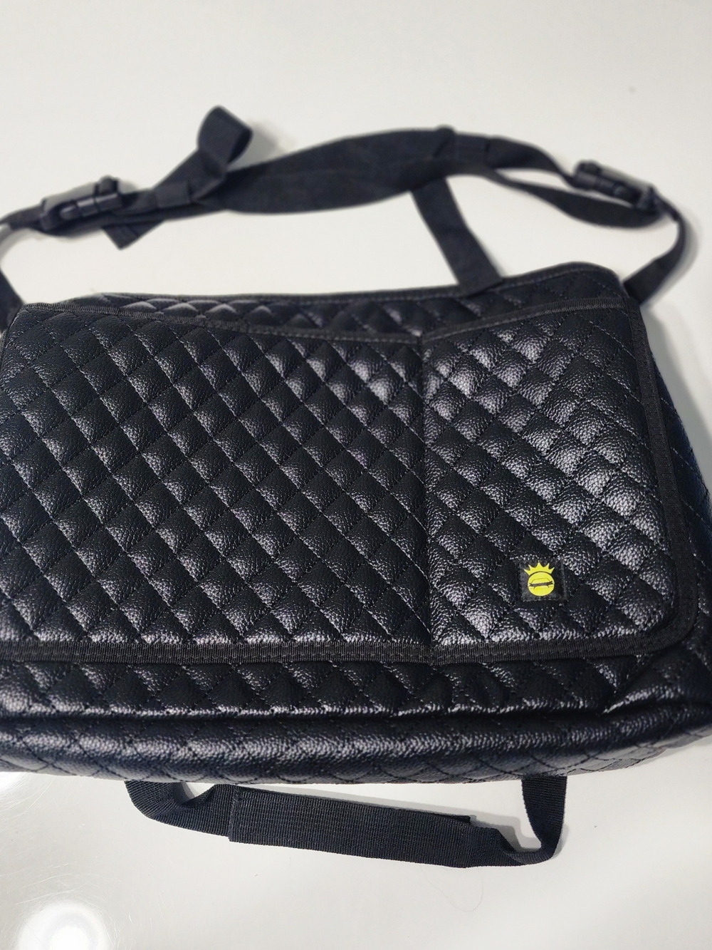 Carstow Car Organization Bag For Car Storage Between The Seats.
